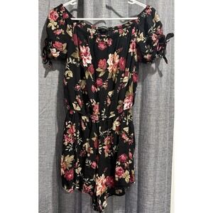 Ambiance Black Floral‎ Off the Shoulder Romper Junior's Size Small